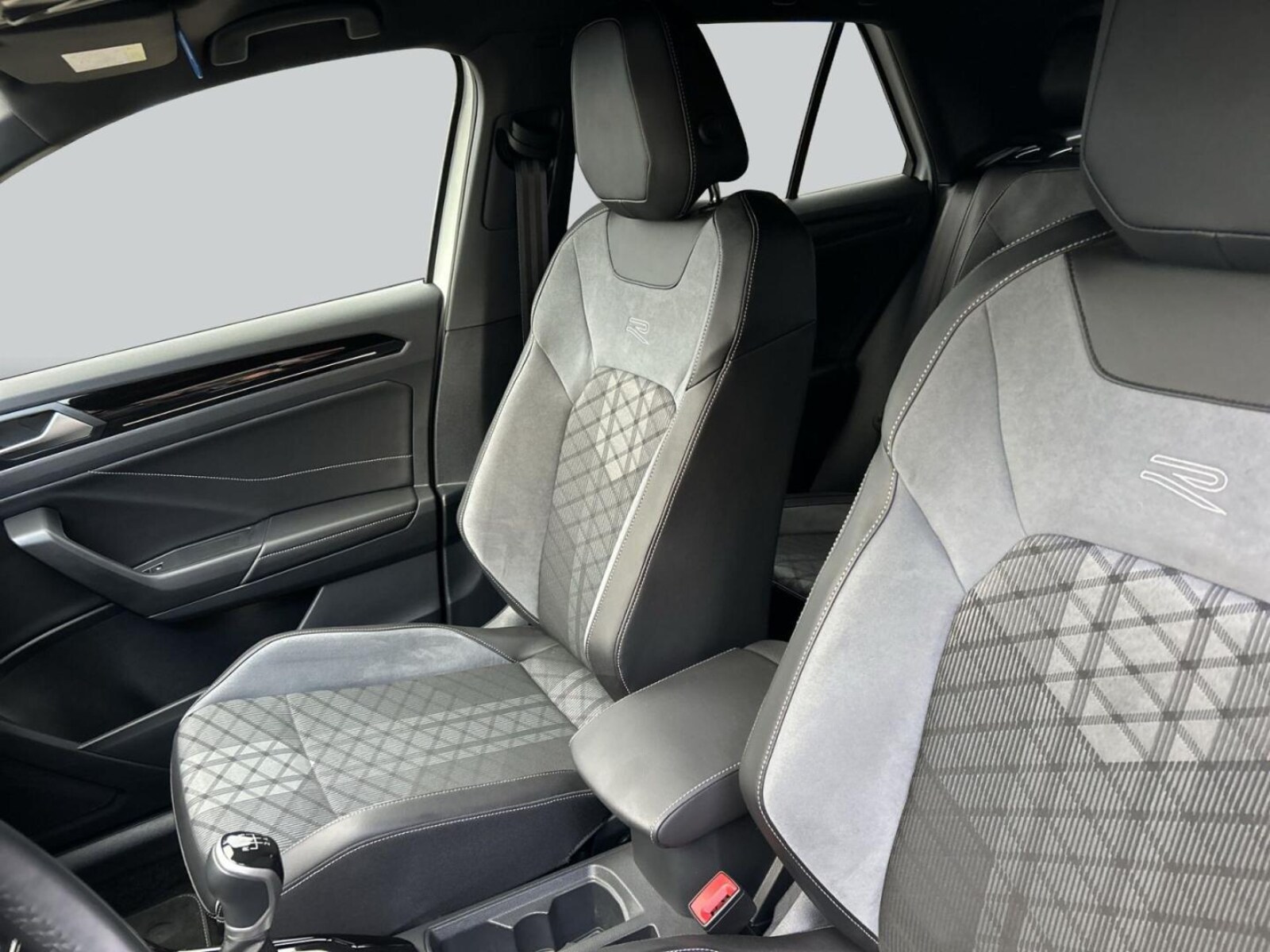 Volkswagen T-Roc – Bild 10