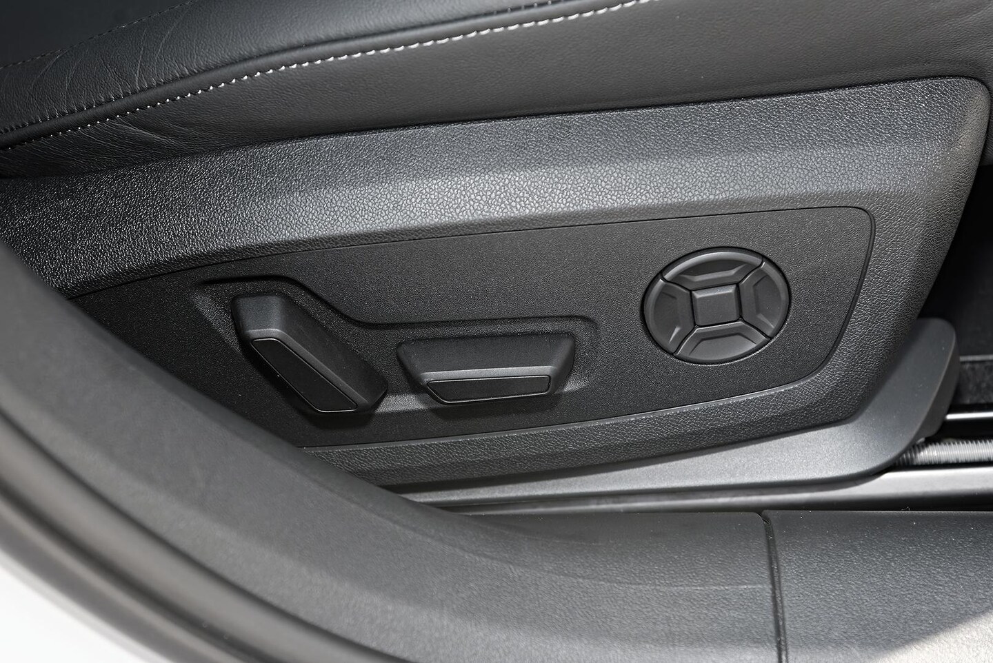 Image about Audi A5 Sedan TFSI e e-hybrid quattro 270 kW S tronic
