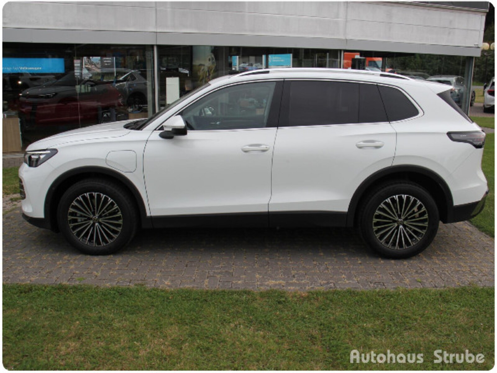 Volkswagen Tiguan – Bild 12