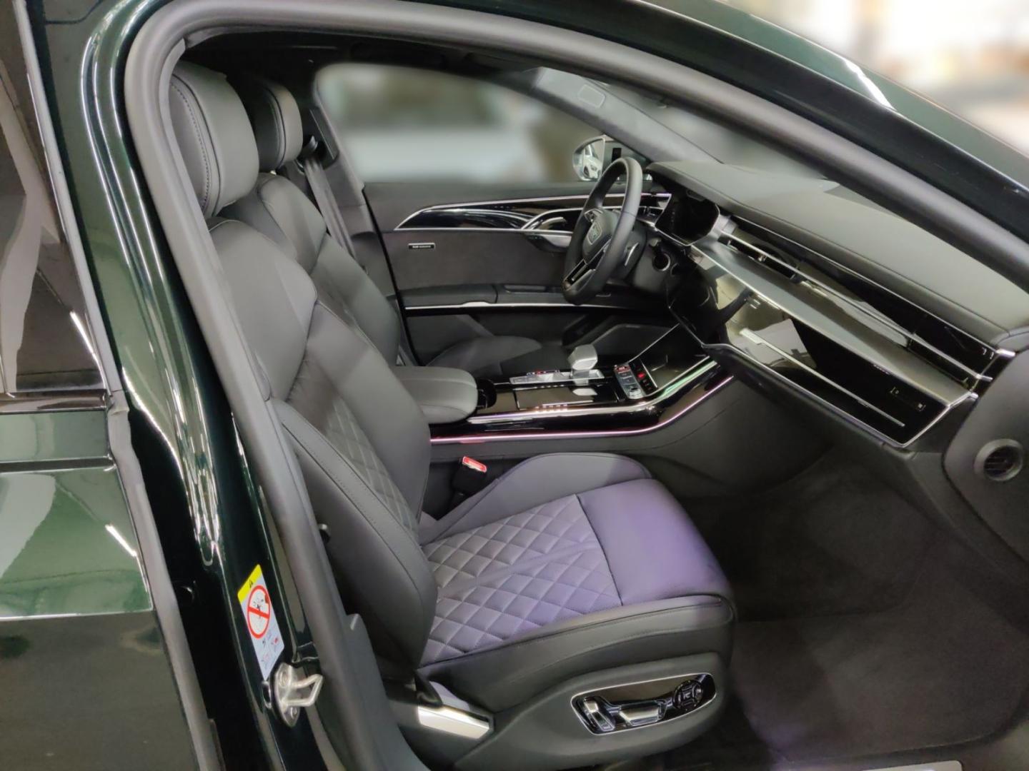 Image about Audi S8 TFSI quattro tiptronic