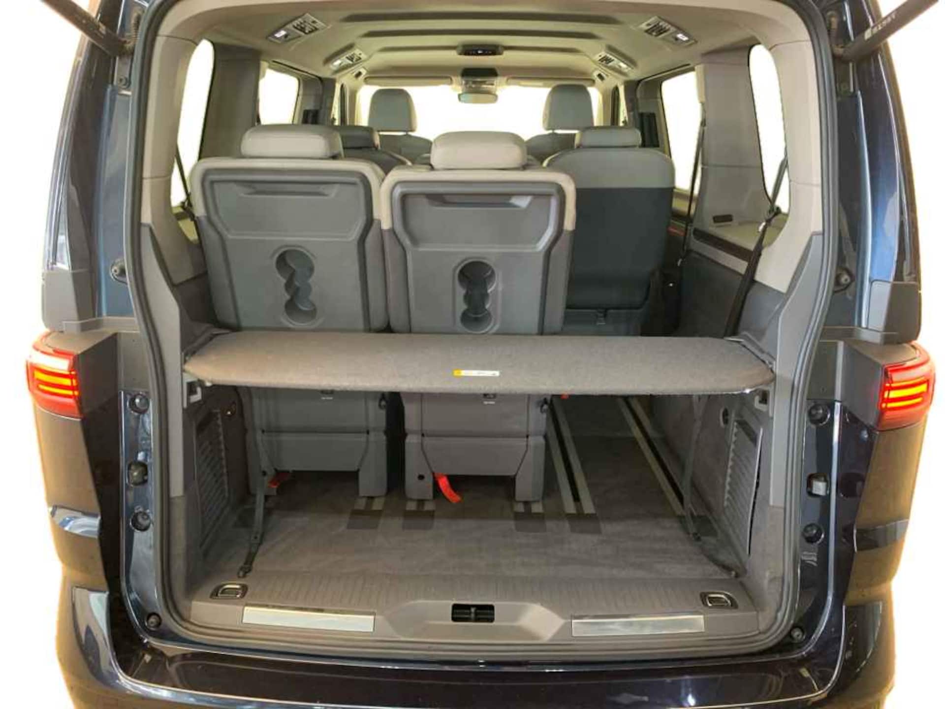 Volkswagen Multivan Style