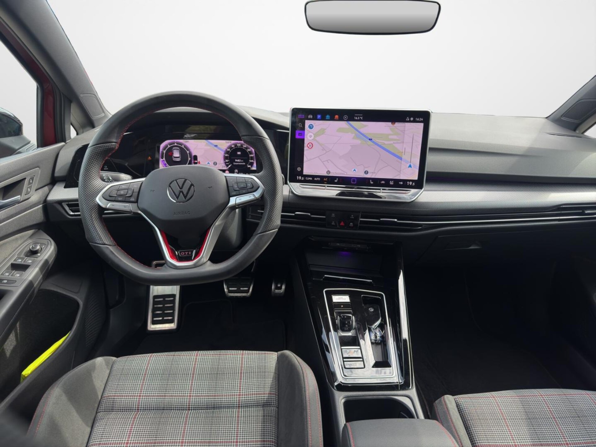 Volkswagen Golf GTI