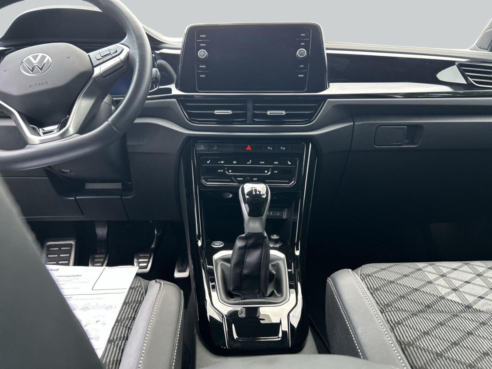 Volkswagen T-Roc – Bild 14
