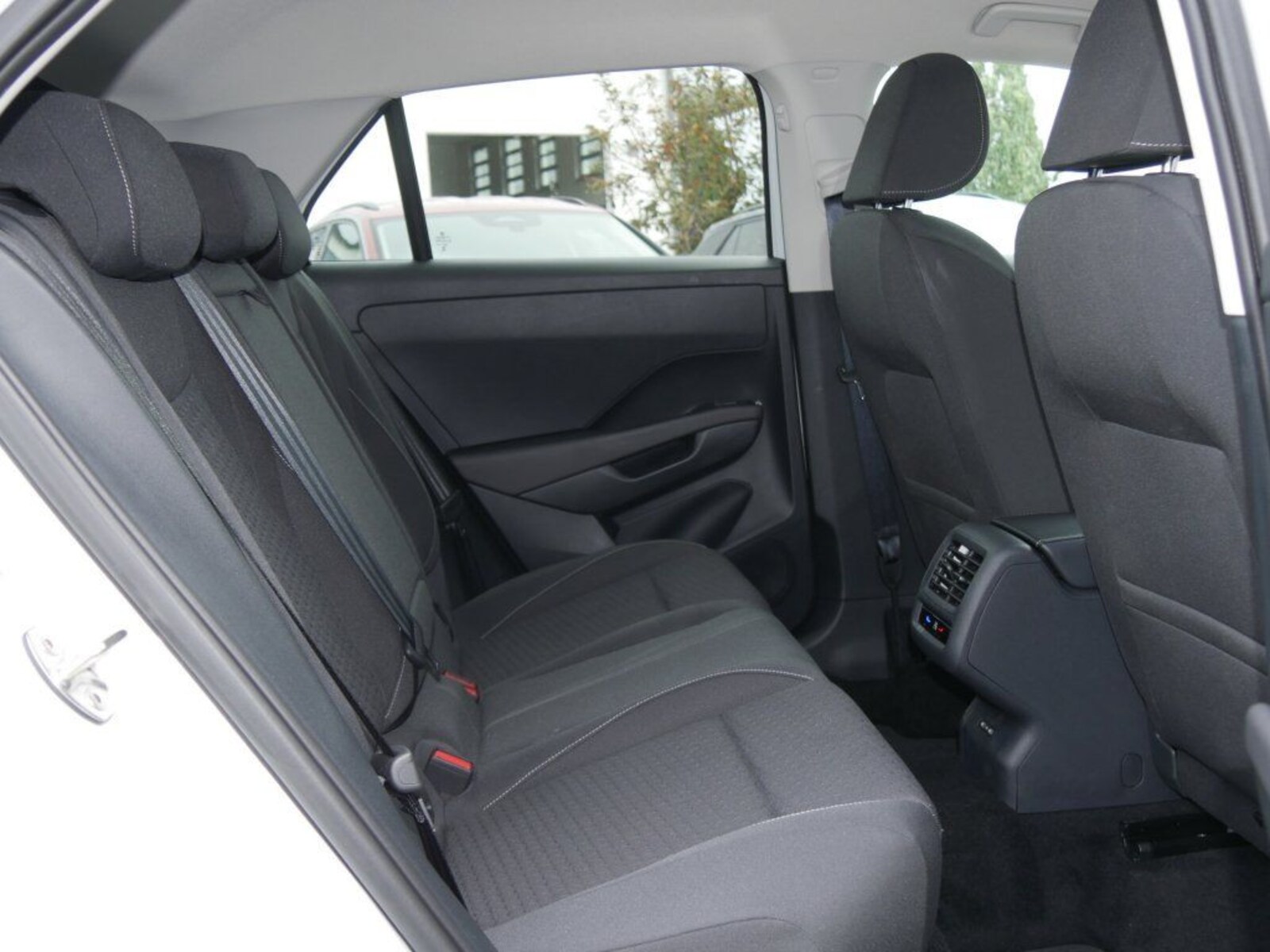 Volkswagen T-Roc – Bild 6