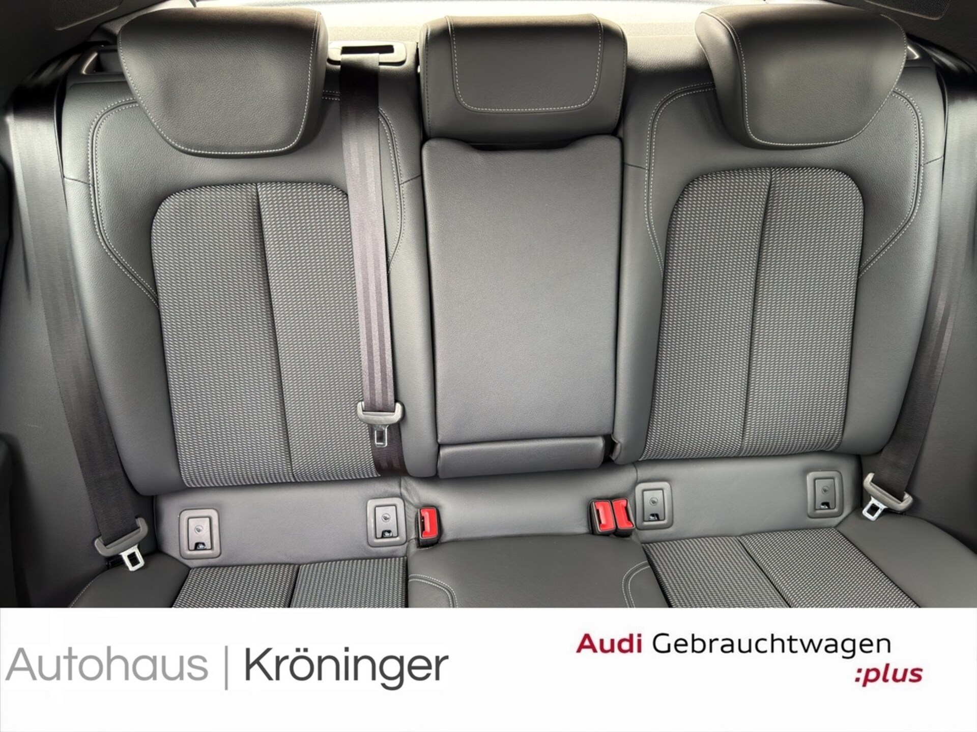 Audi Q2 S line
