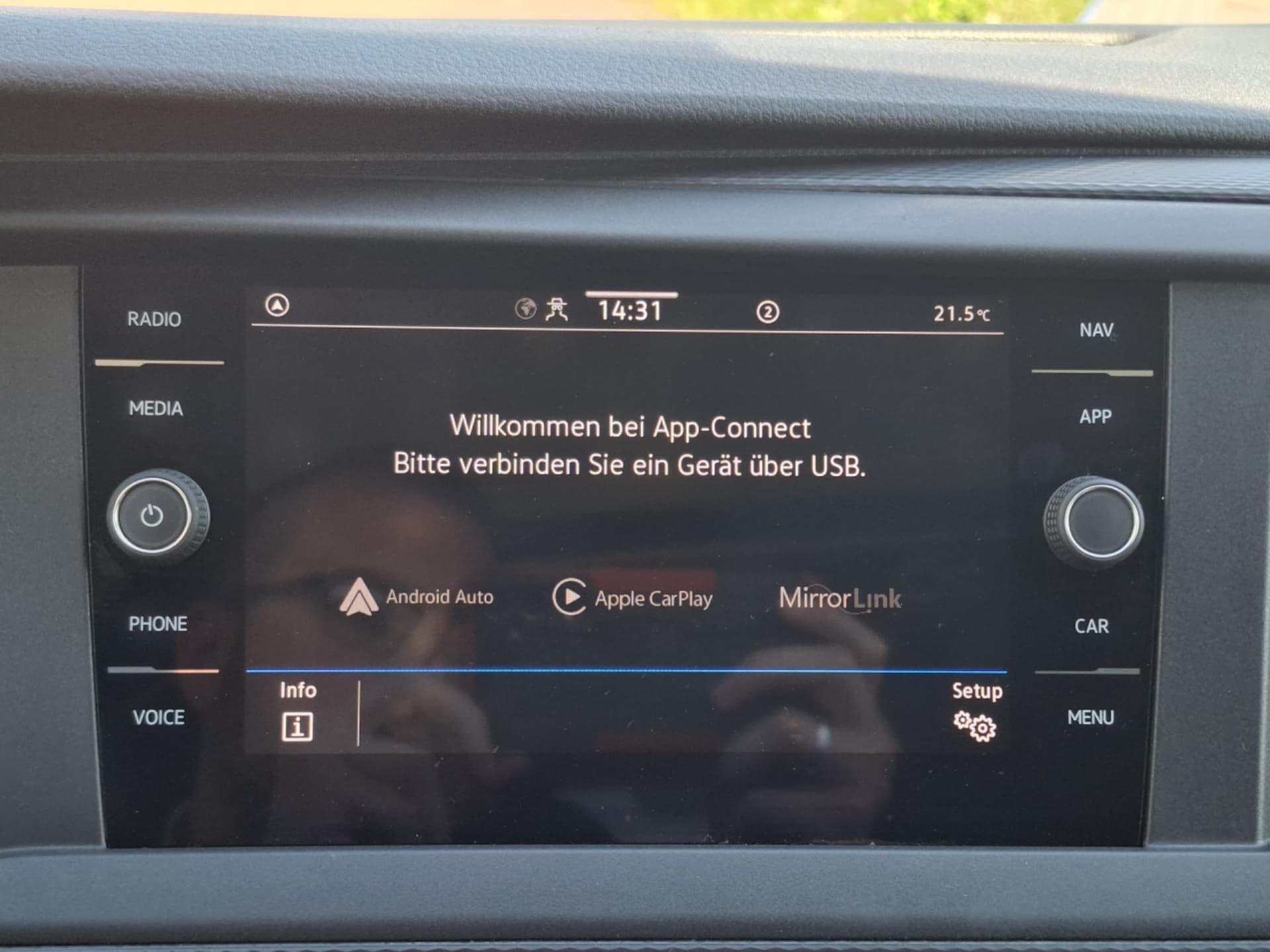 Volkswagen T6.1 Transporter Kasten langer Radstand