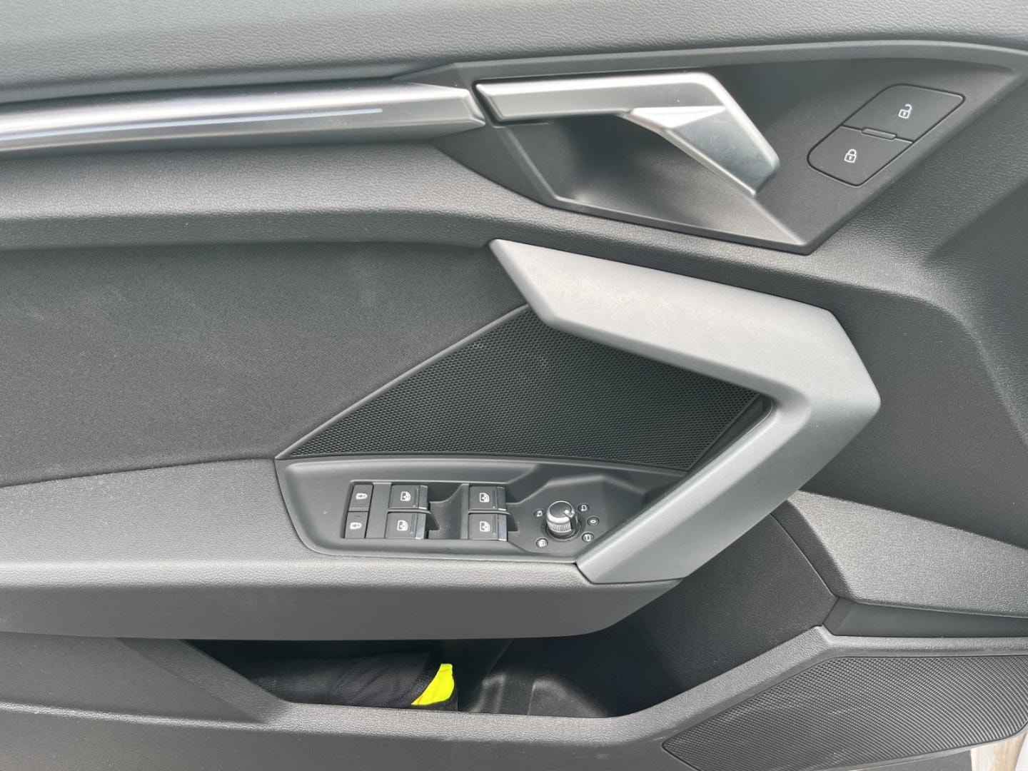 Bild über Audi A3 Sportback 35 TFSI S tronic - für weitere Informationen kontaktieren Sie den Audi Partner