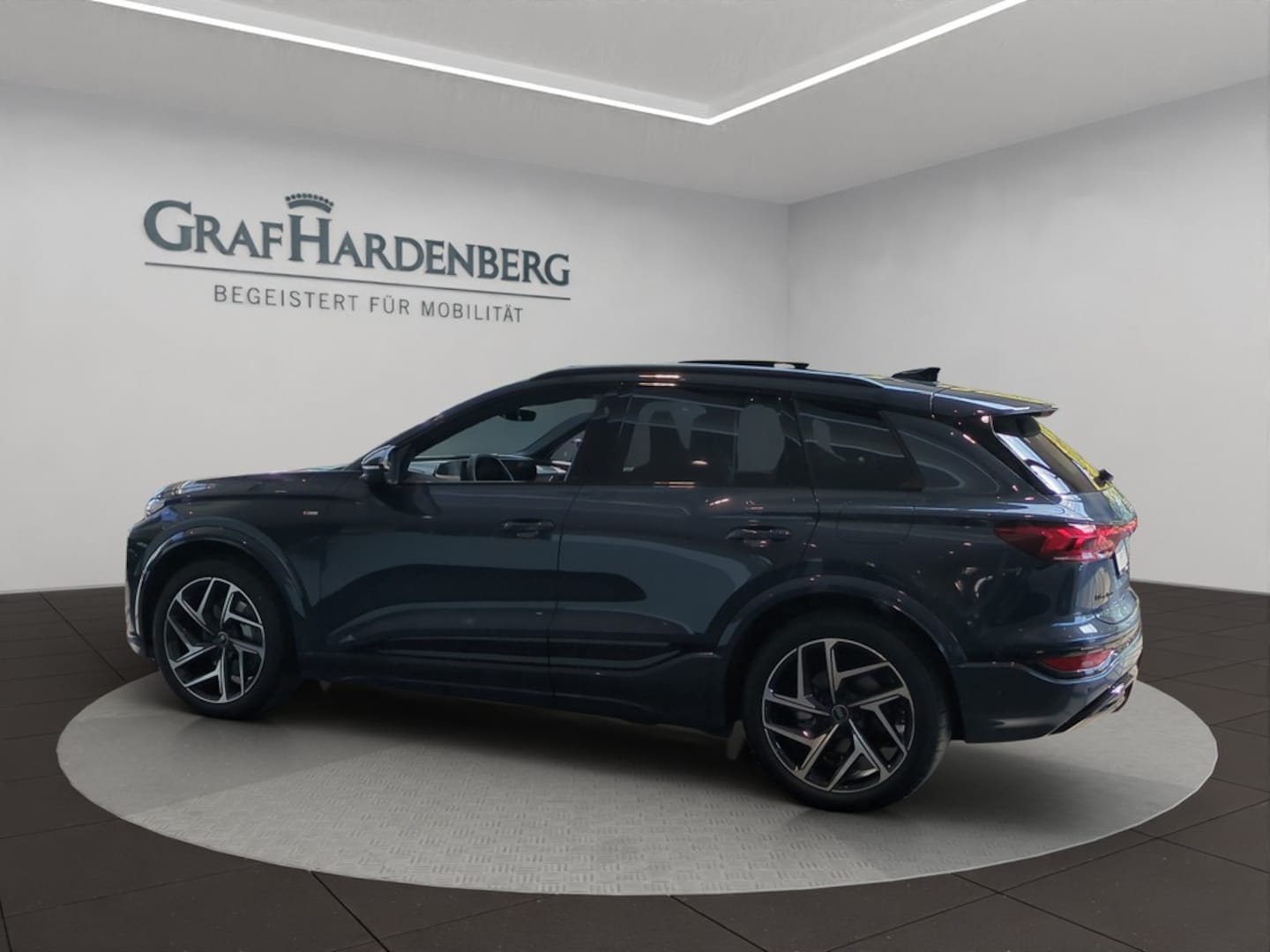 Bild über Audi Q6 SUV e-tron S line business e-tron performance 225 kW - für weitere Informationen kontaktieren Sie den Audi Partner