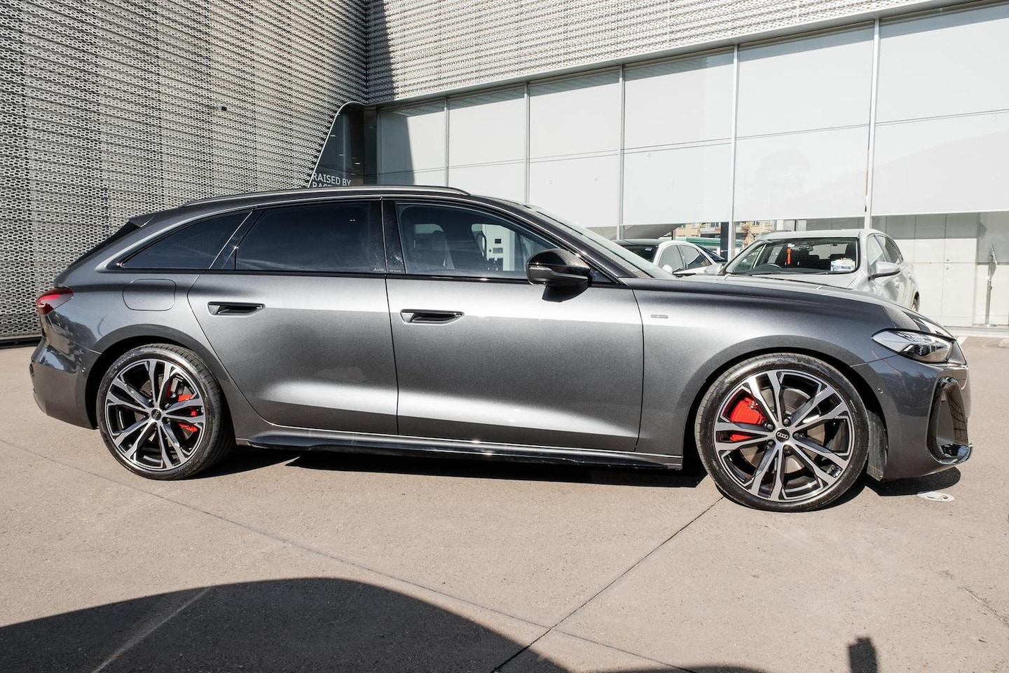 Image about Audi A5 Avant TFSI e e-hybrid quattro 270 kW S tronic