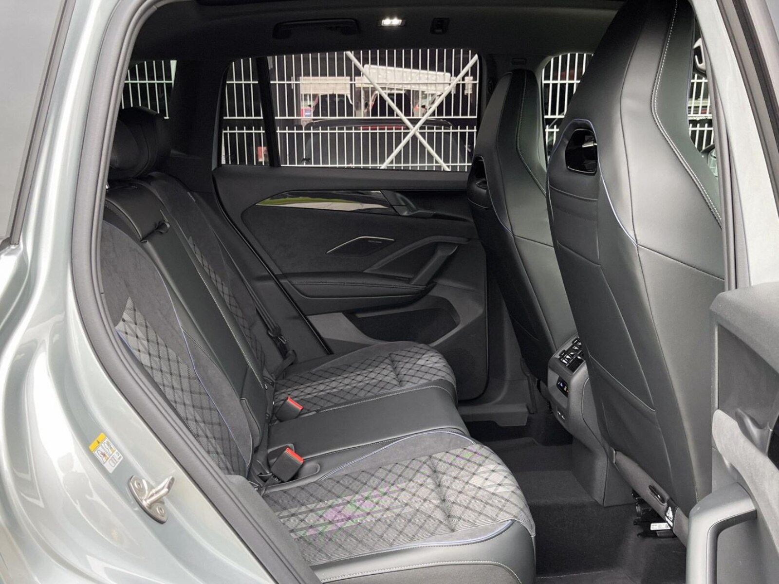 Volkswagen Tiguan – Bild 12