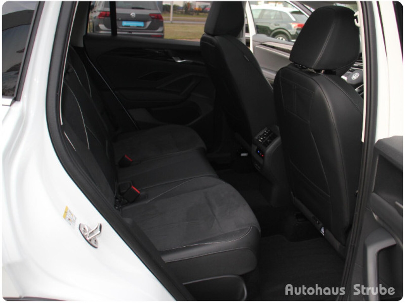 Volkswagen Tiguan – Bild 18