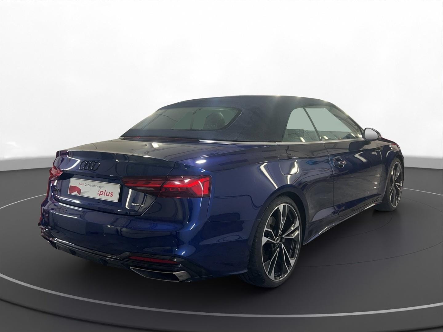Bild über Audi A5 Cabriolet S line 45 TFSI quattro S tronic - für weitere Informationen kontaktieren Sie den Audi Partner