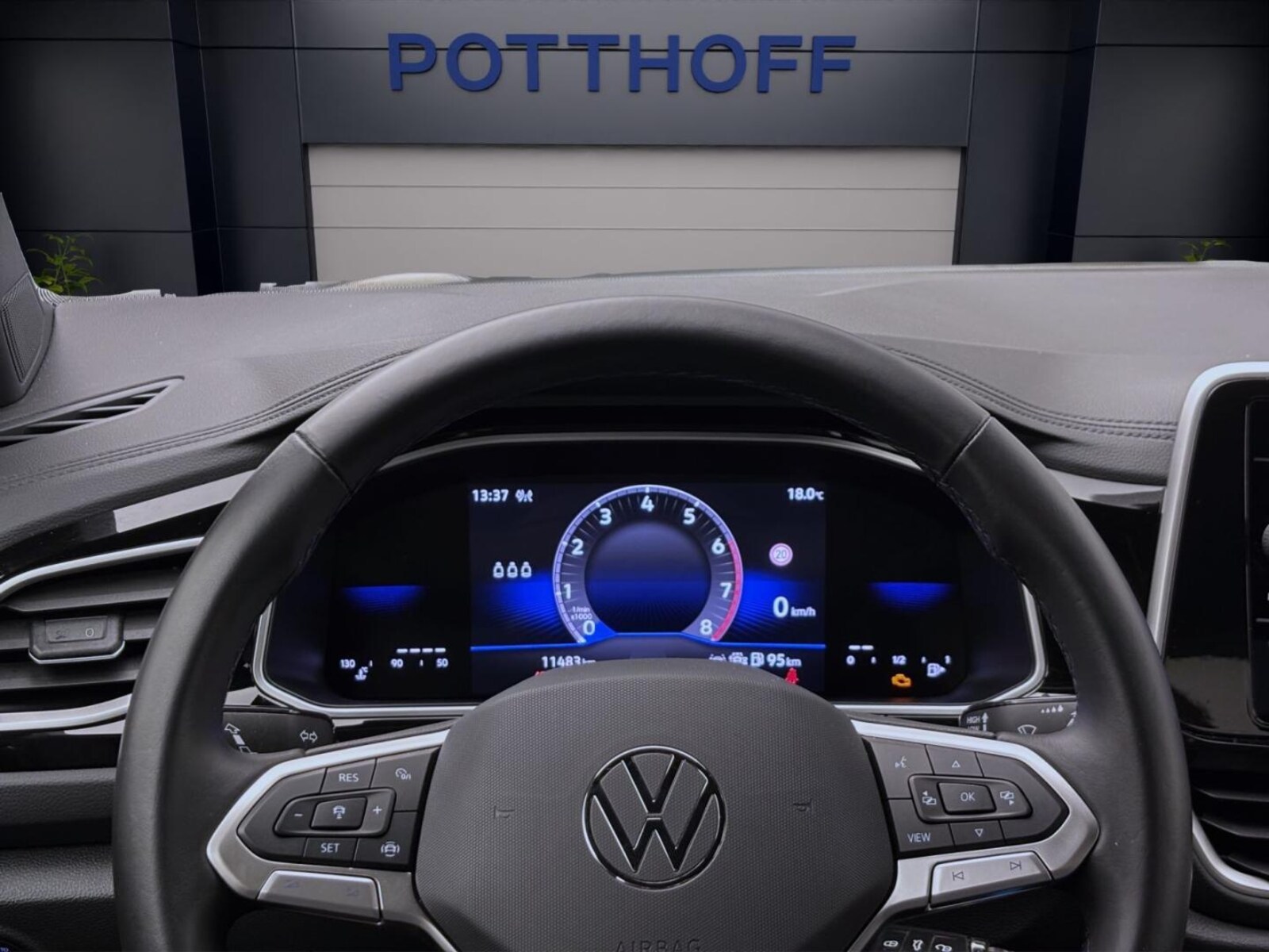 Volkswagen T-Roc – Bild 13