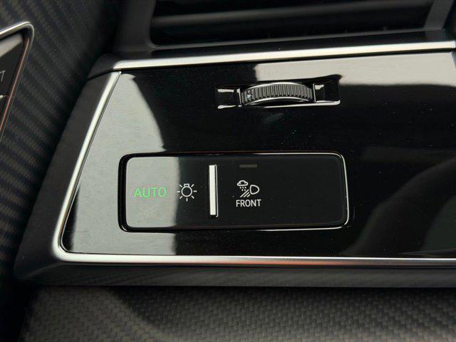 2026 Audi RS Q8 Base - Photo 23