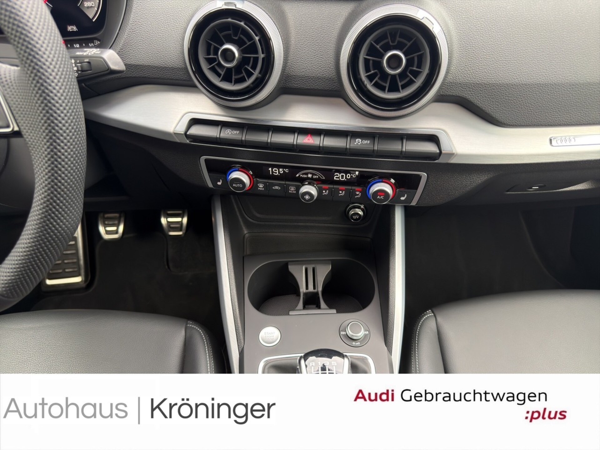 Audi Q2 S line