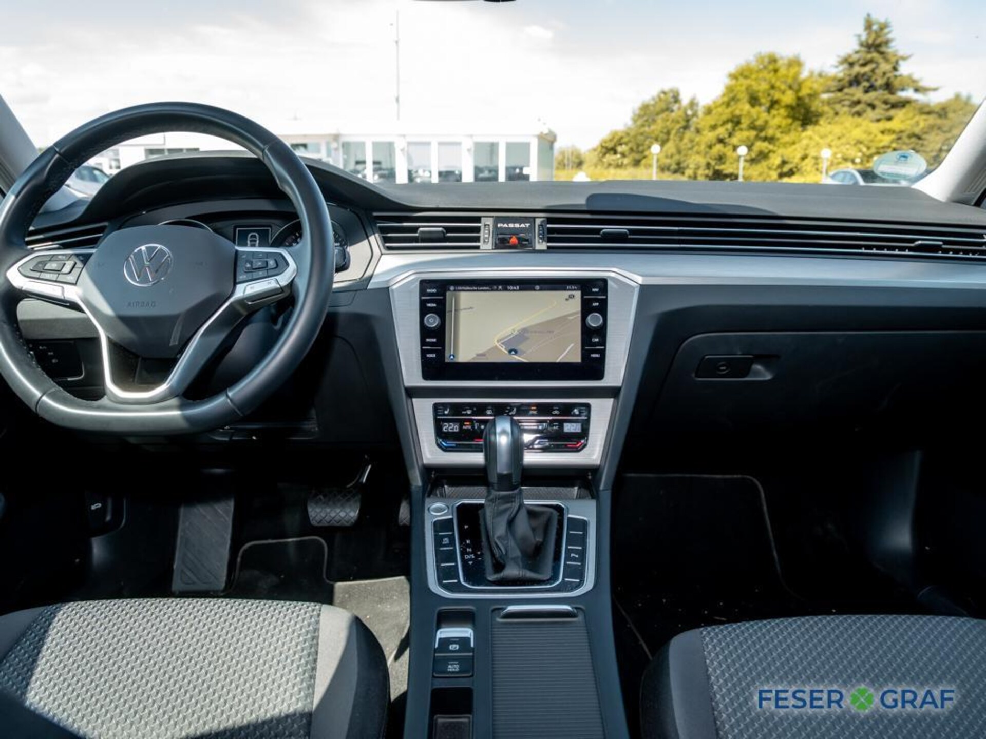 Volkswagen Passat Variant Basis-Modell