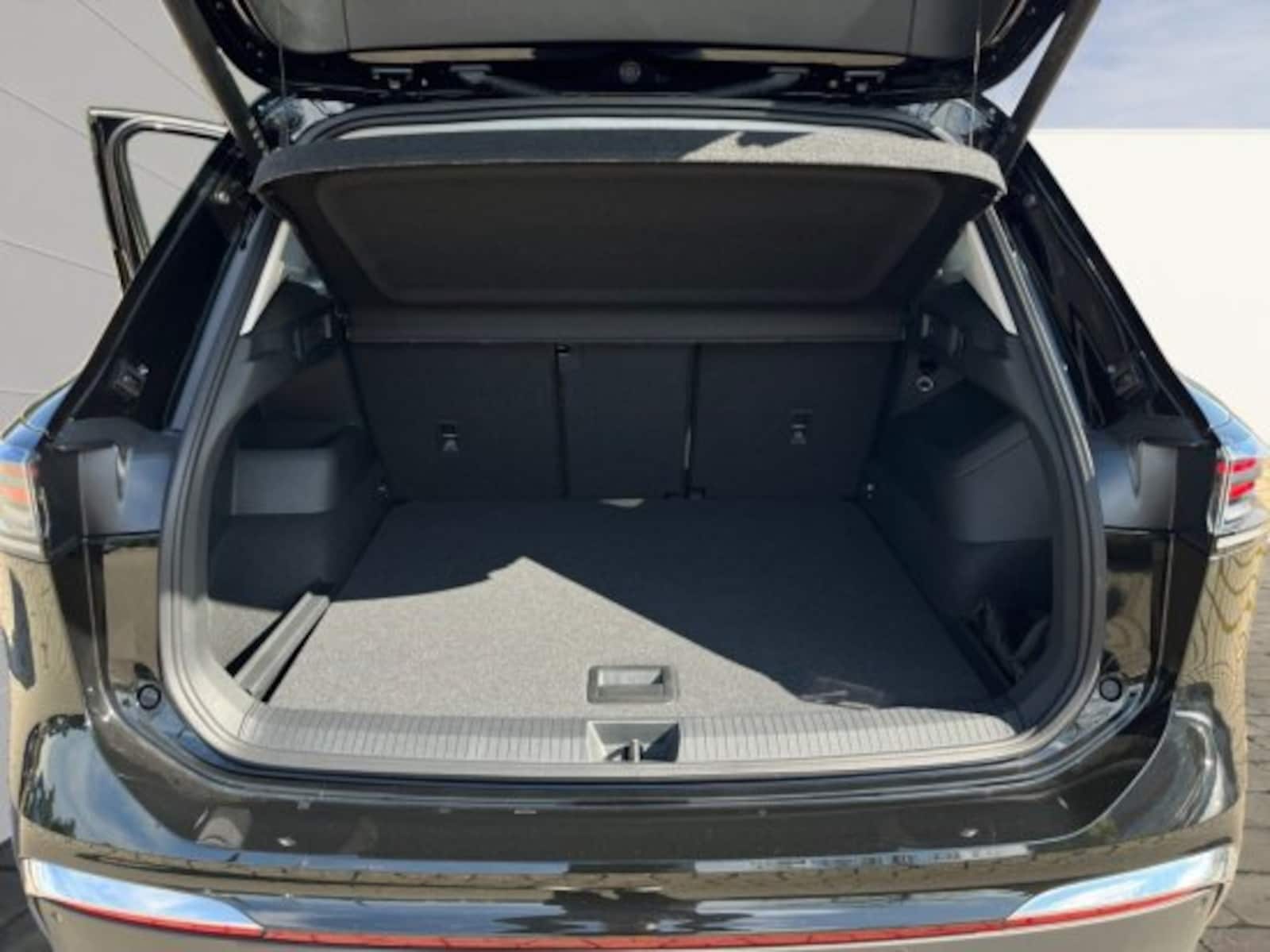 Volkswagen Tiguan – Bild 15