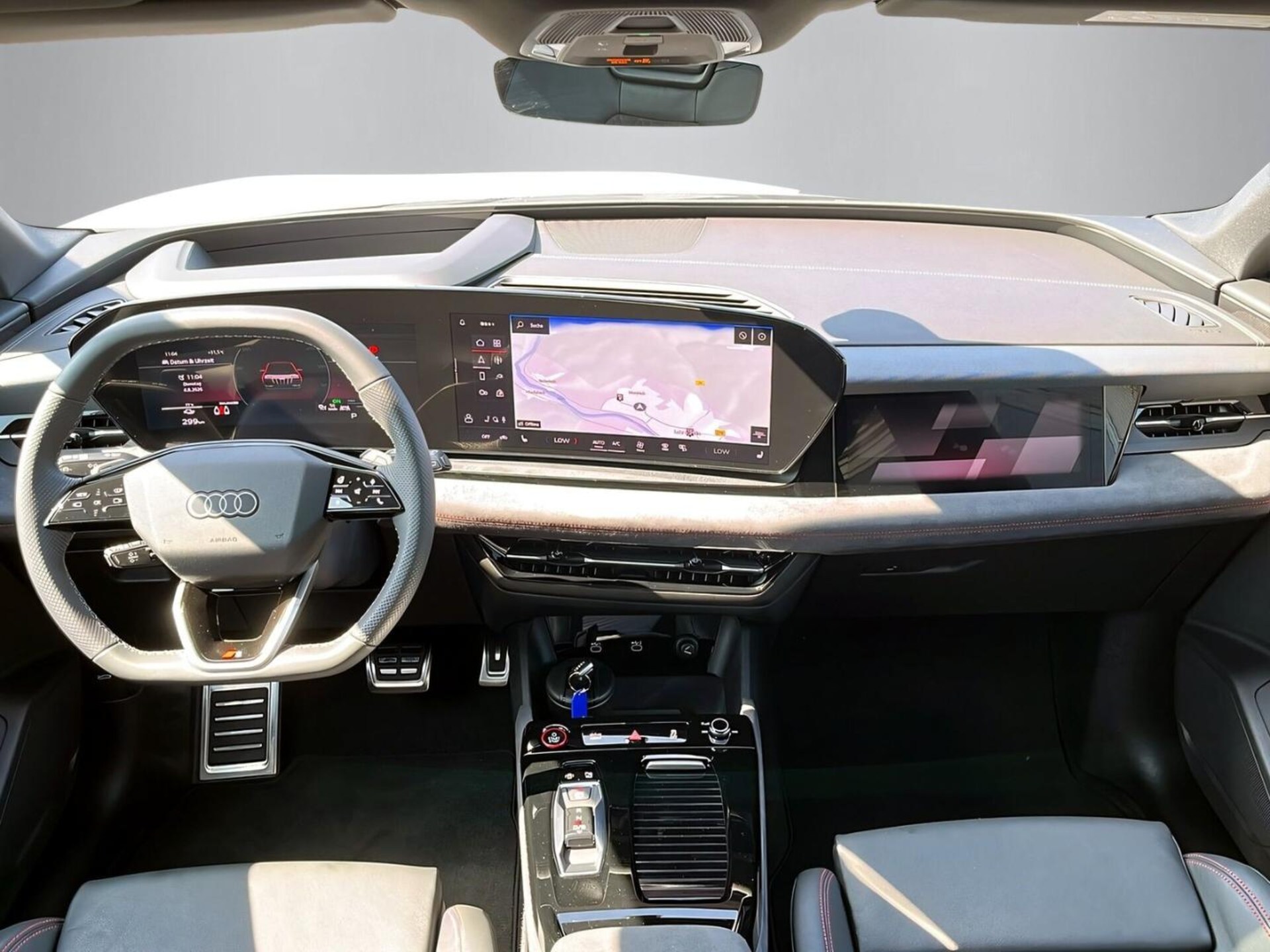 Audi SQ6 SUV e-tron