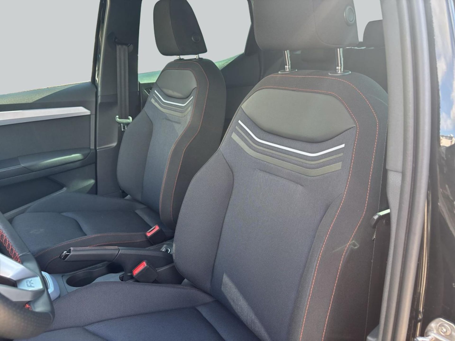 SEAT Arona FR