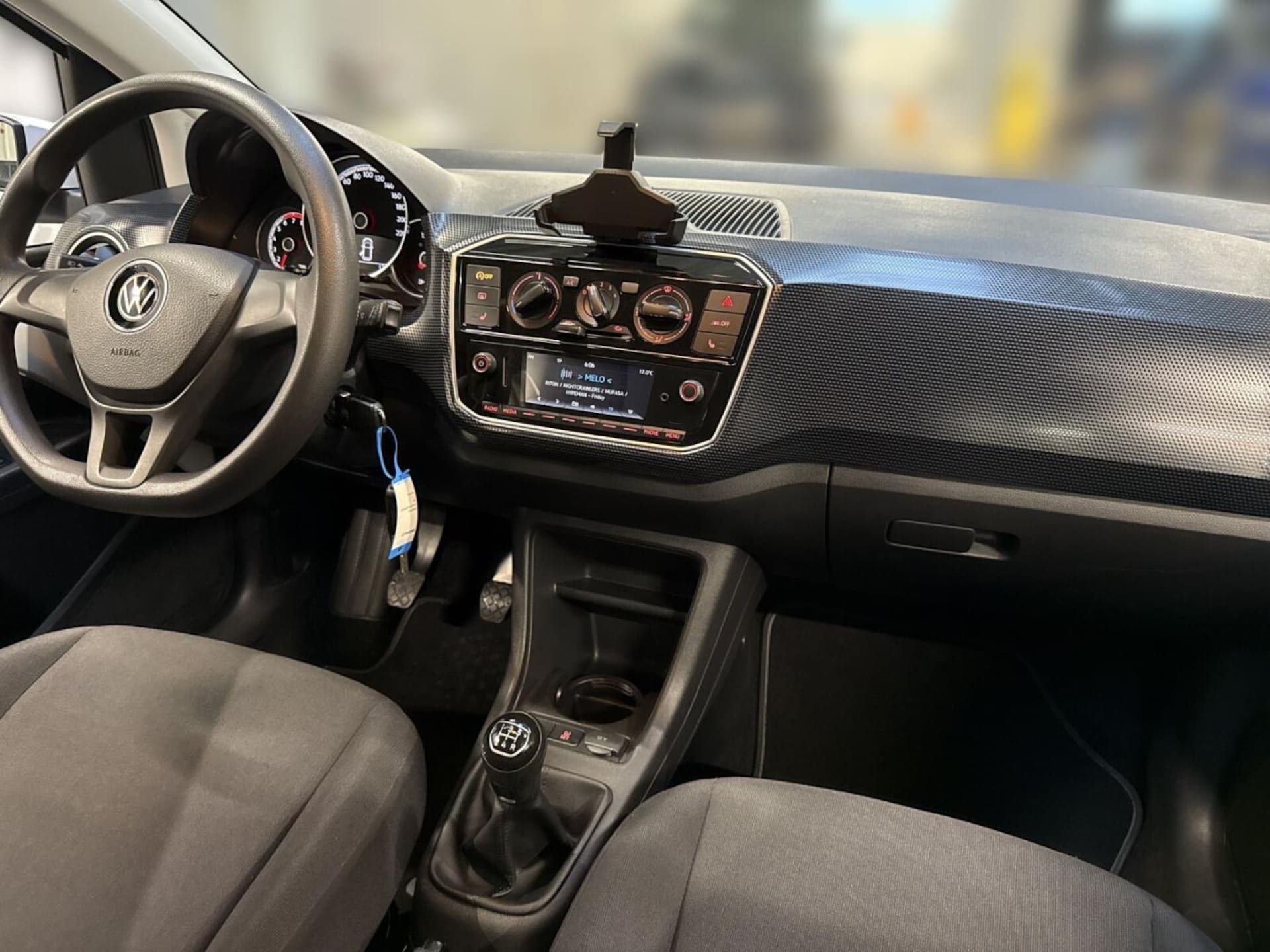 Volkswagen up!
