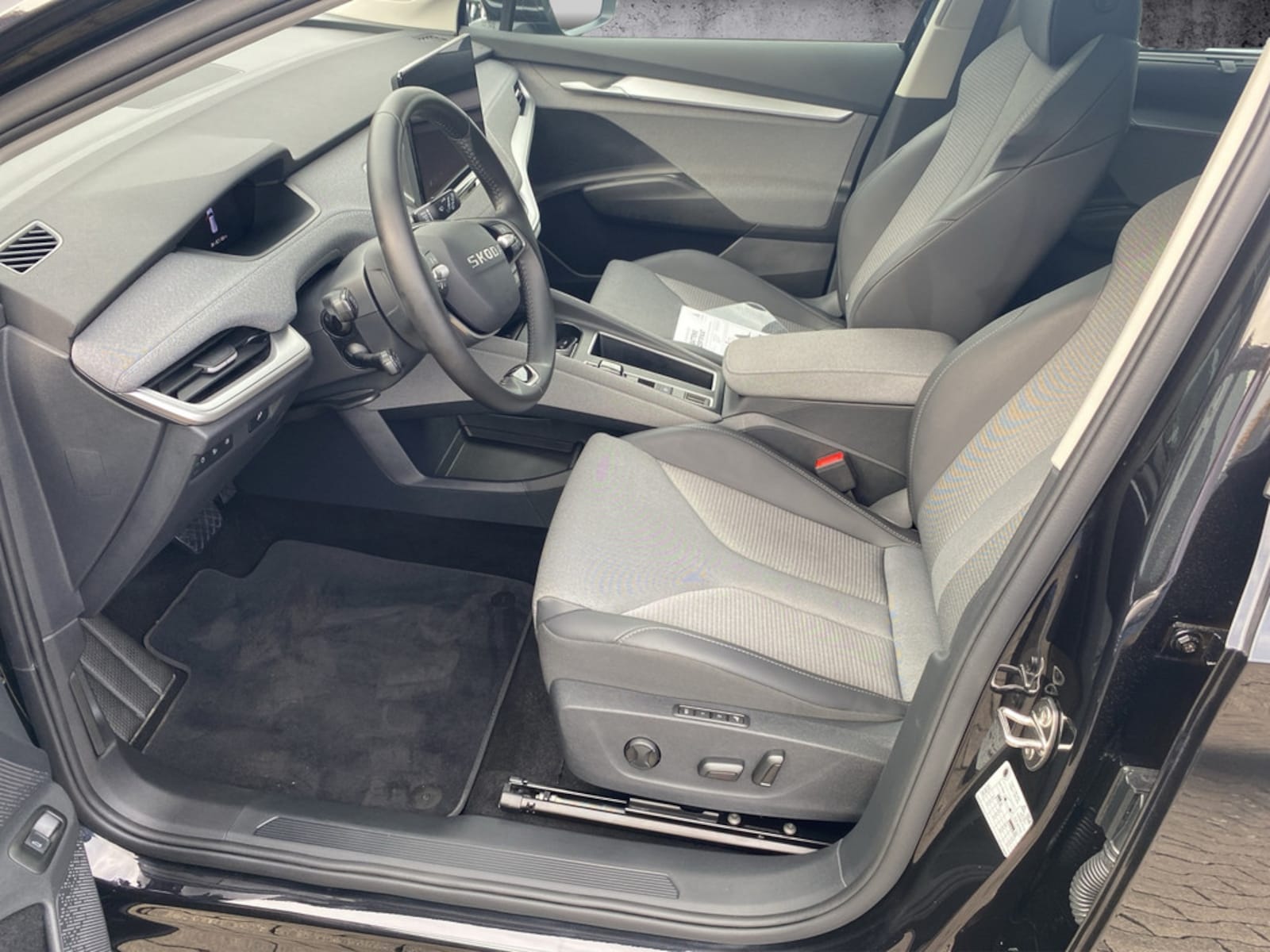 Škoda Enyaq – Bild 12