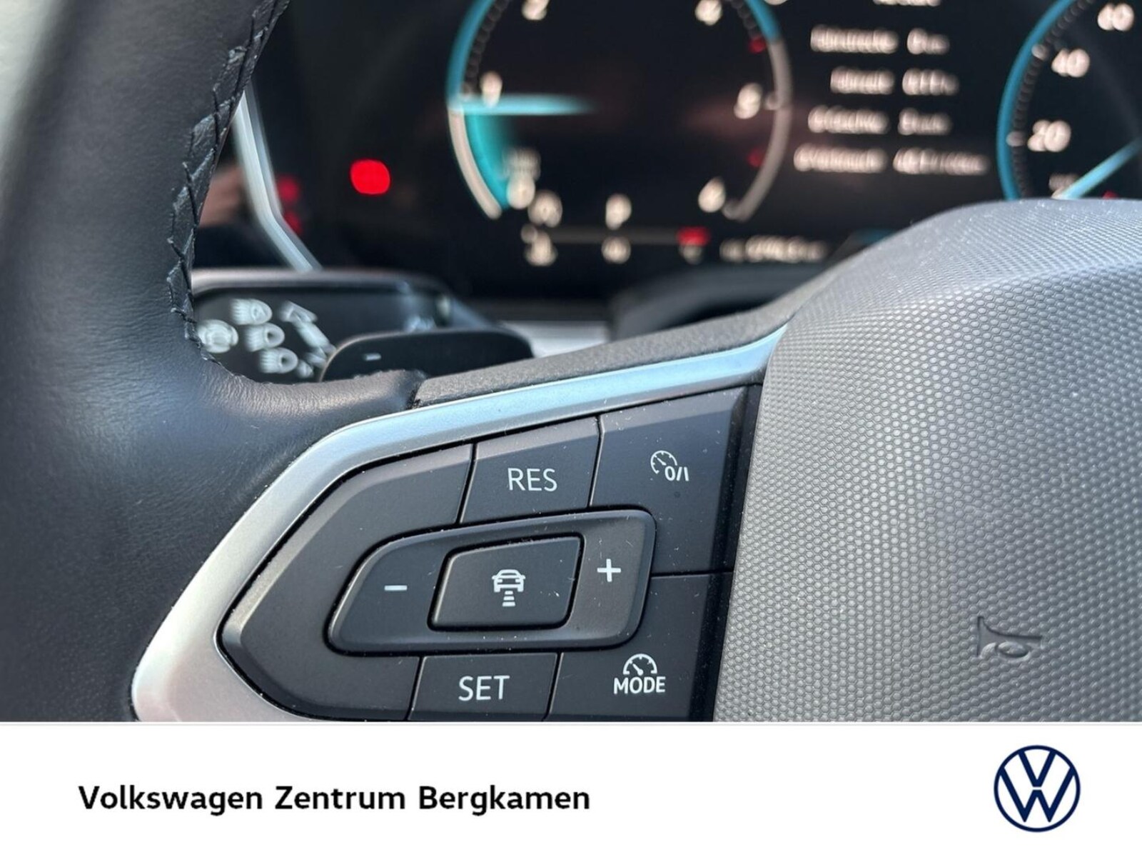 Volkswagen Touareg – Bild 15