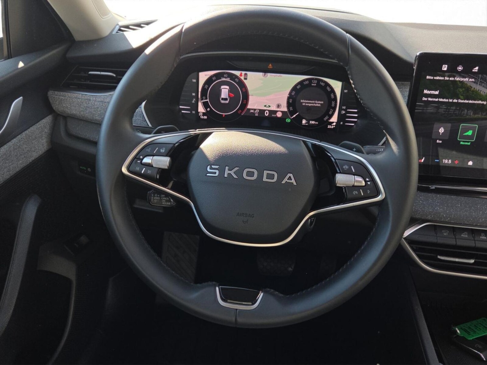Škoda Octavia Combi – Bild 9