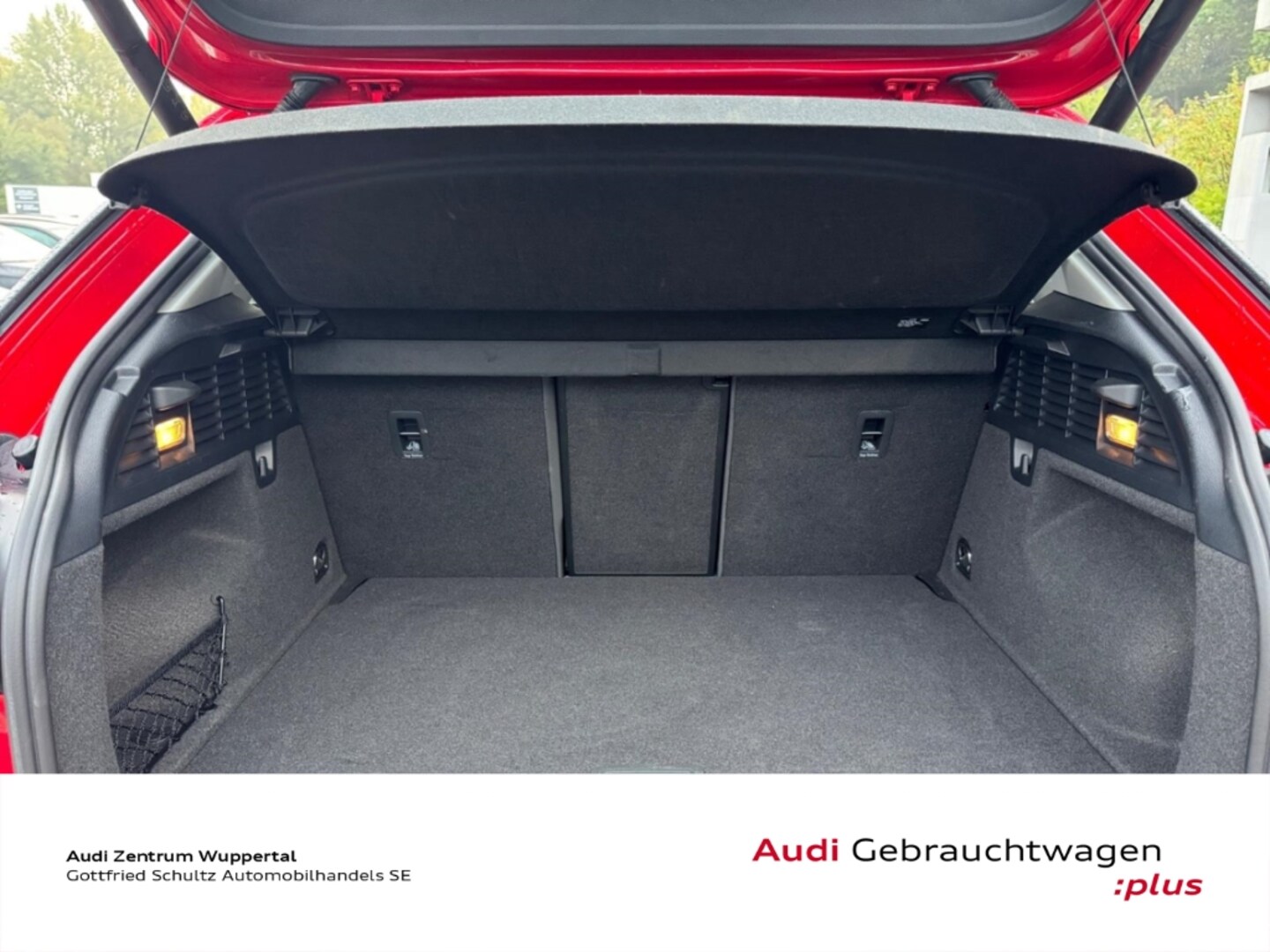 Bild über Audi Q2 advanced 35 TFSI S tronic - für weitere Informationen kontaktieren Sie den Audi Partner