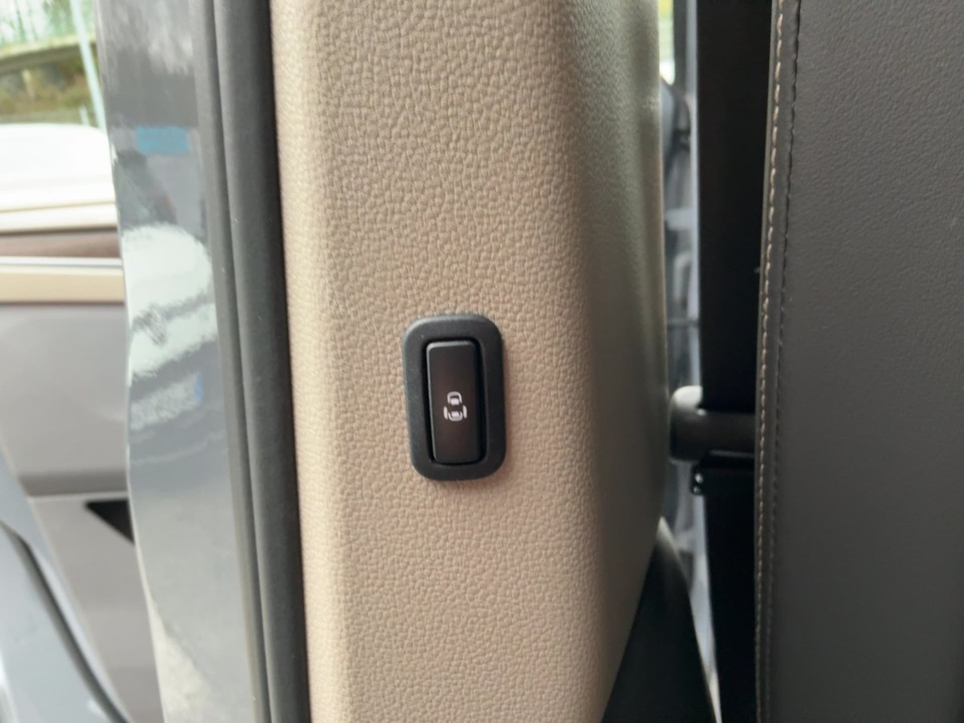 Volkswagen Multivan Style