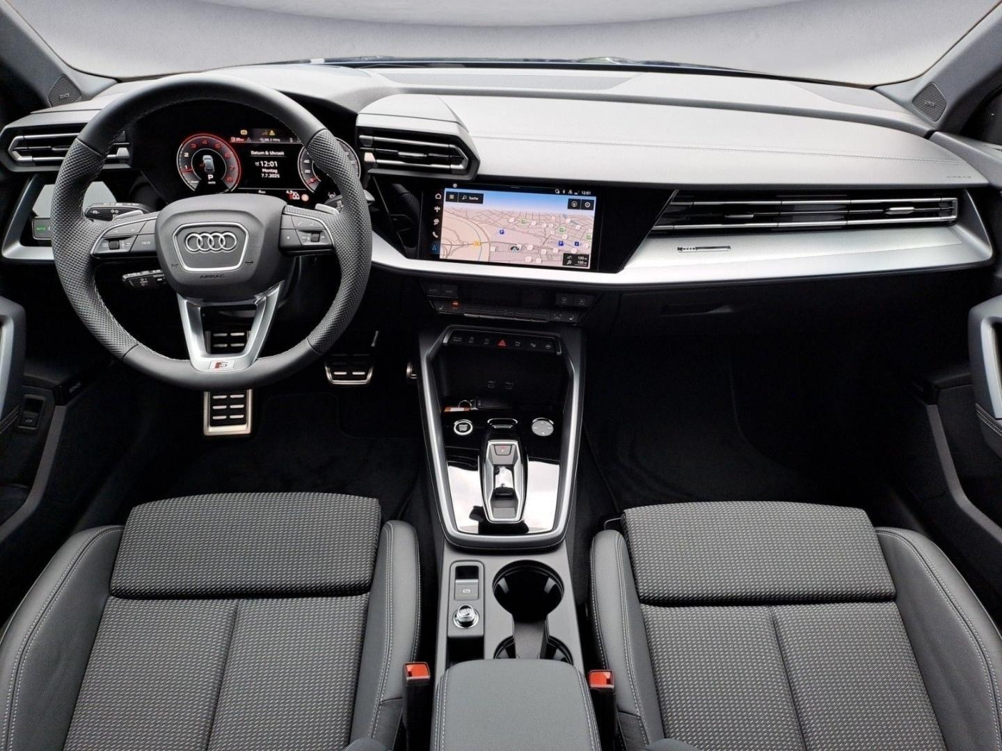 Bild über Audi A3 Sportback S line 35 TFSI S tronic - für weitere Informationen kontaktieren Sie den Audi Partner