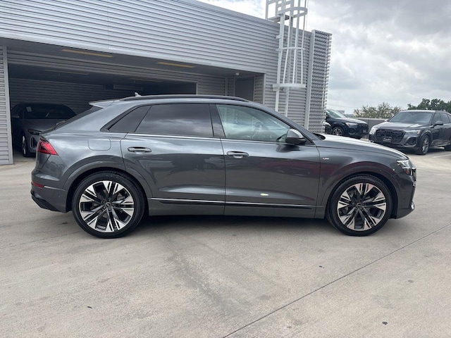 2026 Audi Q8