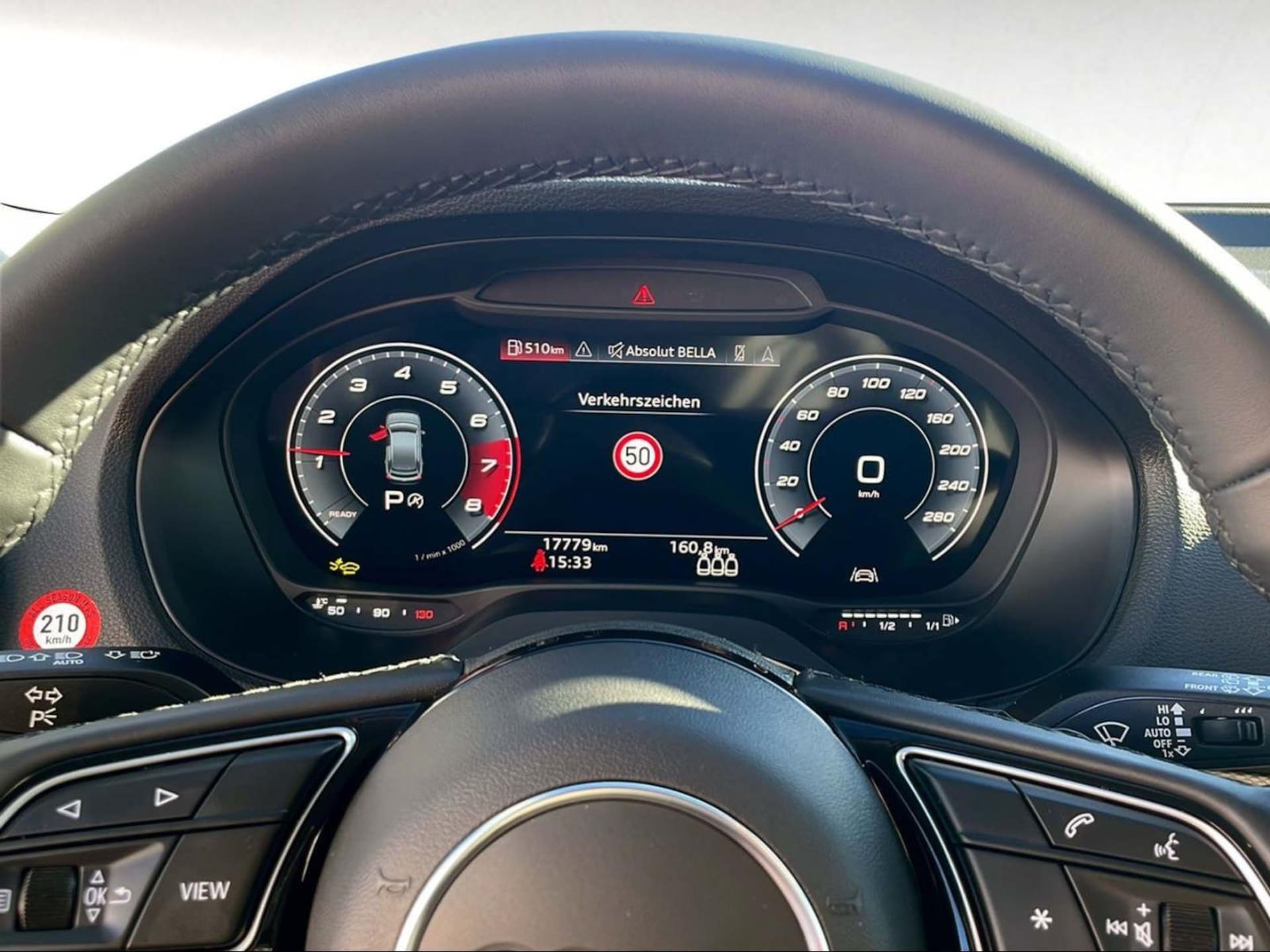 Audi Q2 S line