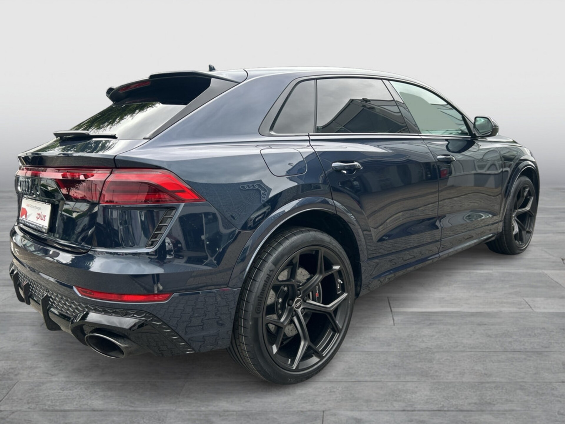 Audi RS Q8 SUV performance
