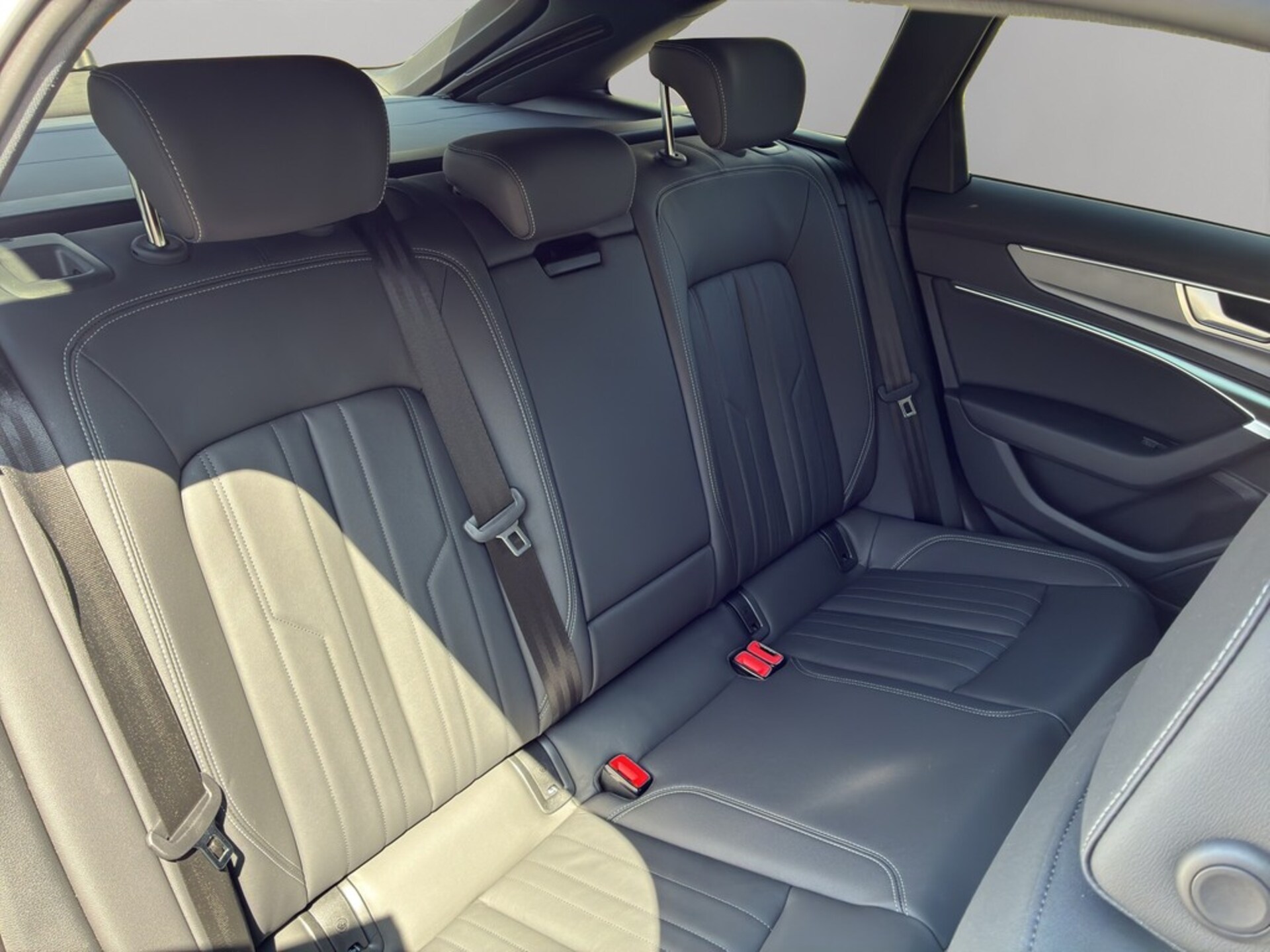 Audi A6 Avant Design