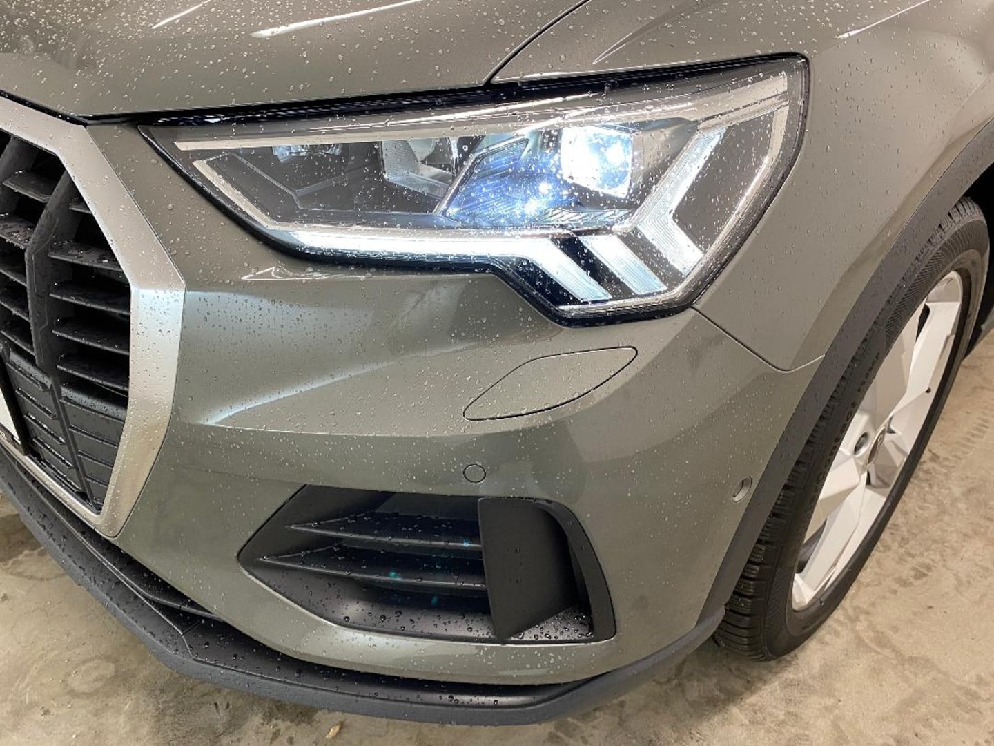 Bild über Audi Q3 TFSI 110 kW S tronic - für weitere Informationen kontaktieren Sie den Audi Partner