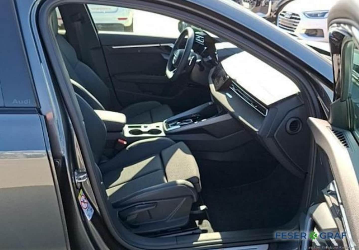 Bild über Audi S3 Limousine TFSI quattro S tronic - für weitere Informationen kontaktieren Sie den Audi Partner