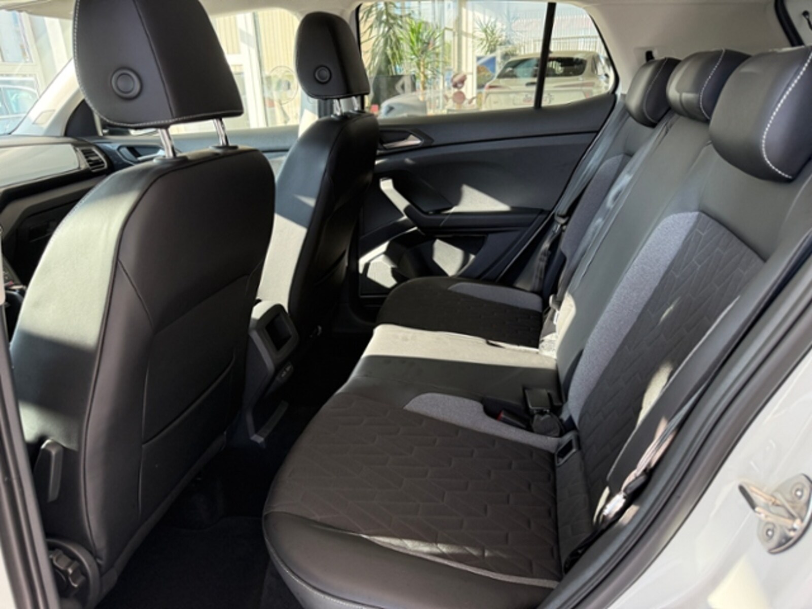 Volkswagen T-Cross – Bild 14