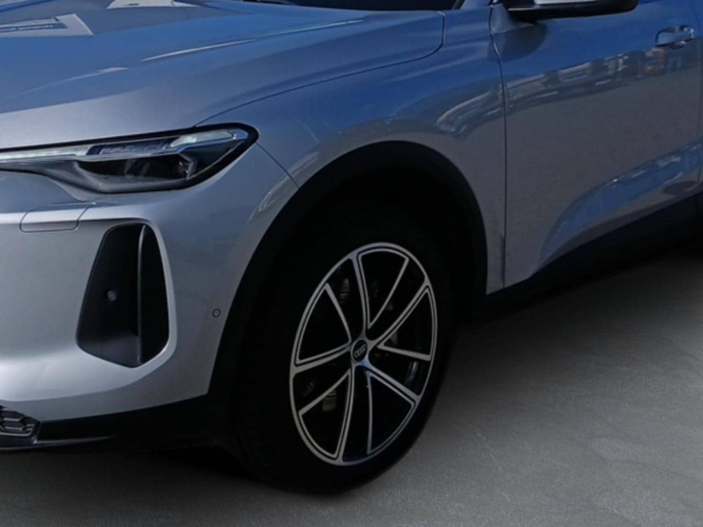 Bild über Audi Q5 SUV TFSI 150 kW S tronic - für weitere Informationen kontaktieren Sie den Audi Partner