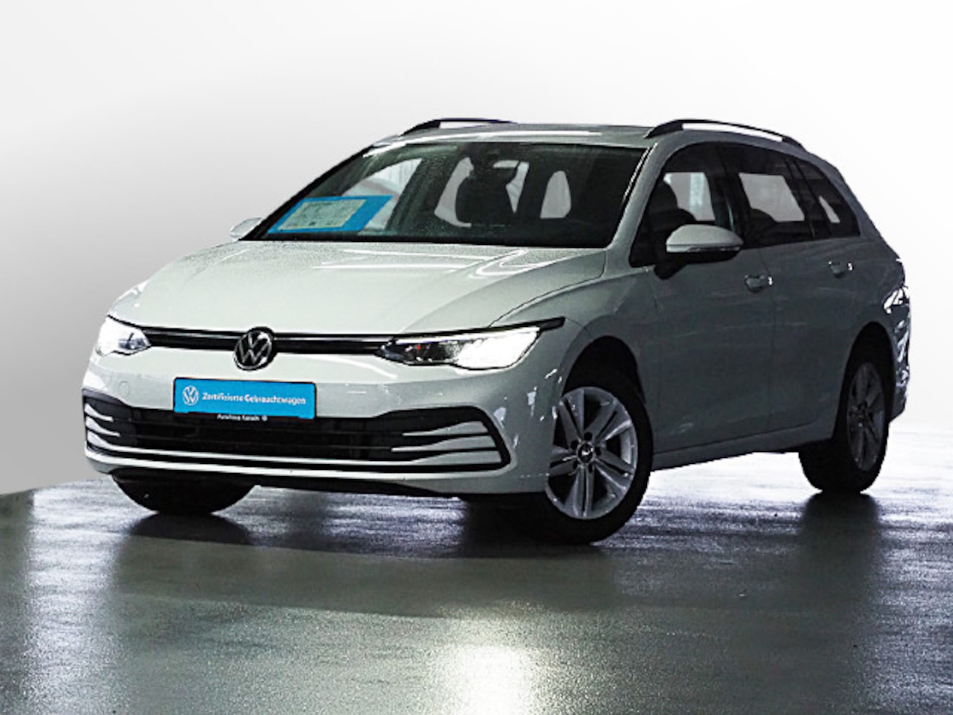 Volkswagen Golf Variant Life