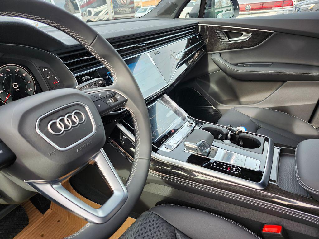 2026 Audi Q7 Premium Plus - Photo 12