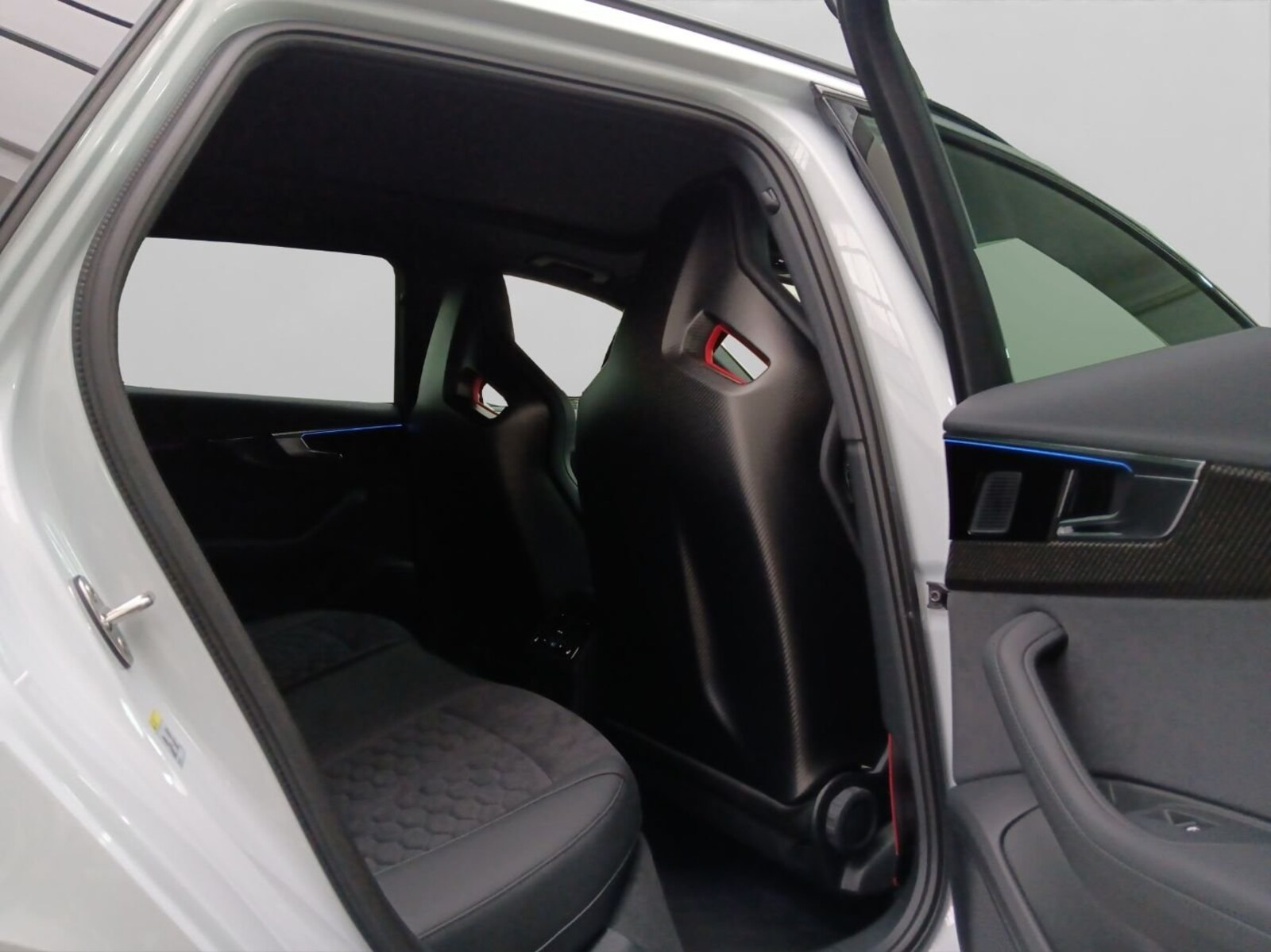 Audi RS 4 Avant – Bild 12