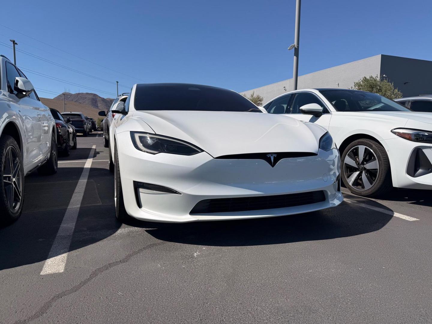 2023 Tesla Model S's photo