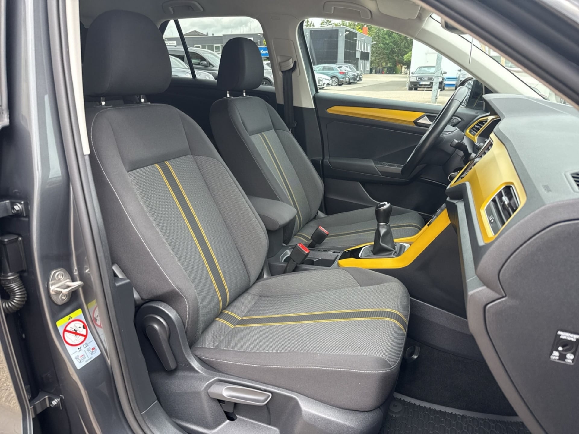 Volkswagen T-Roc Style