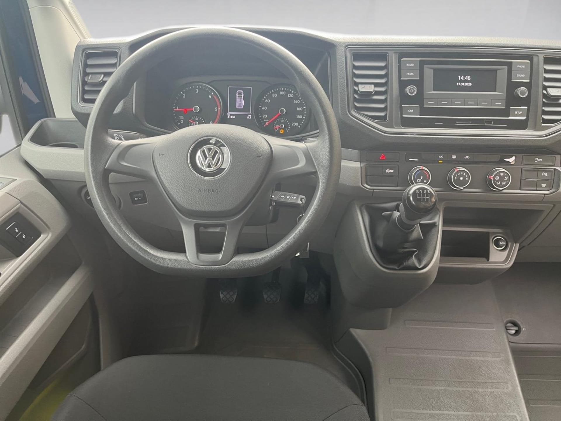 Volkswagen Crafter Kasten mittlerer Radstand