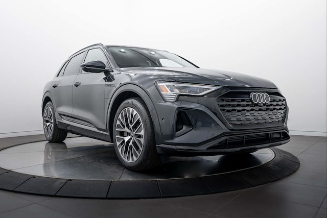 2024 Audi Q8 e-tron