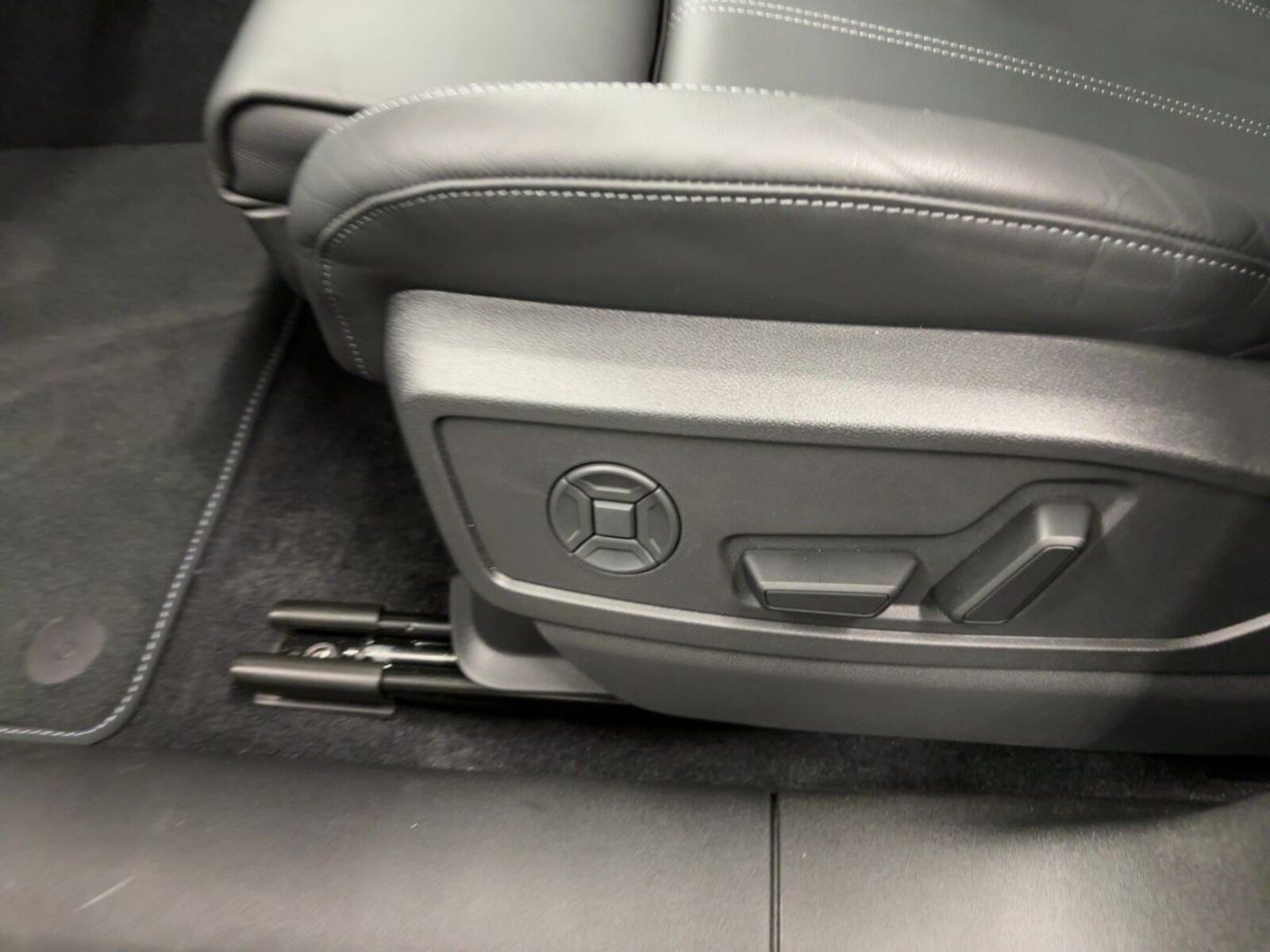 Audi Q5 – Bild 16