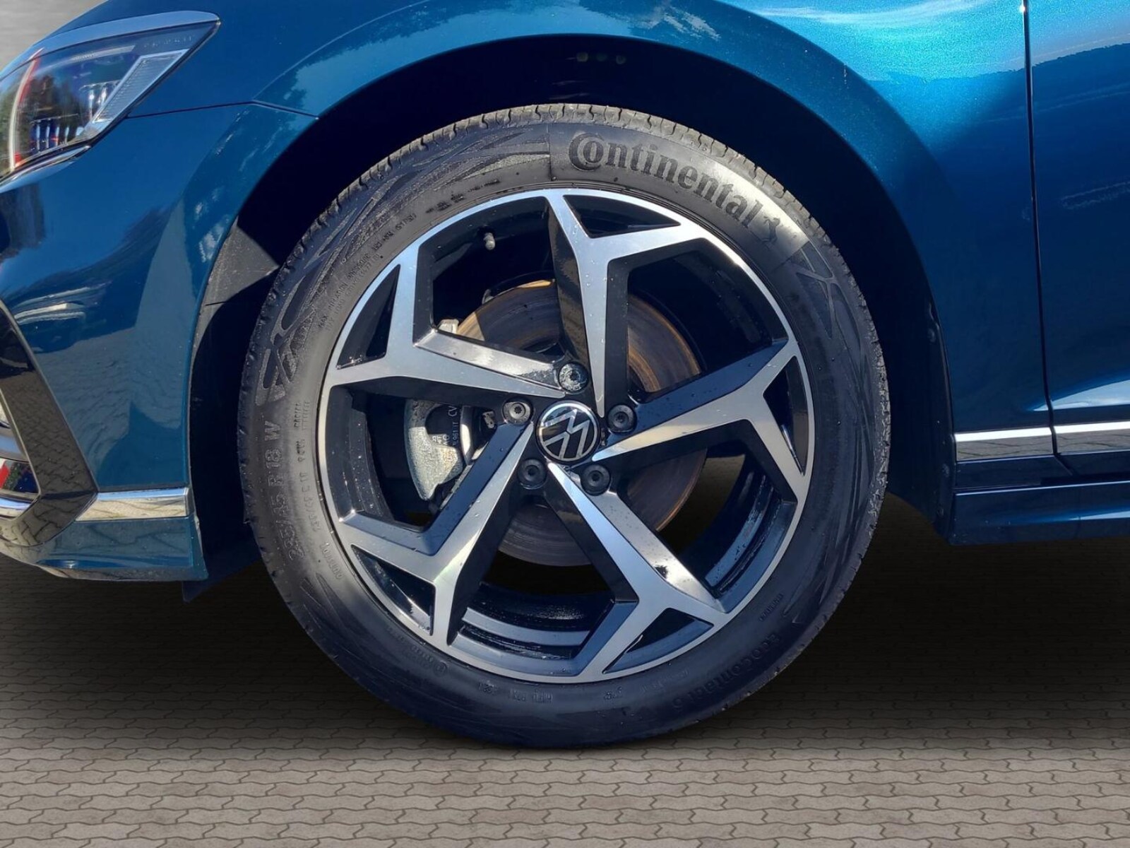 Volkswagen Passat Variant – Bild 2