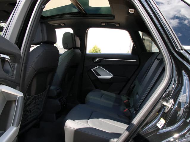 2025 AUDI Q3 - Image 14