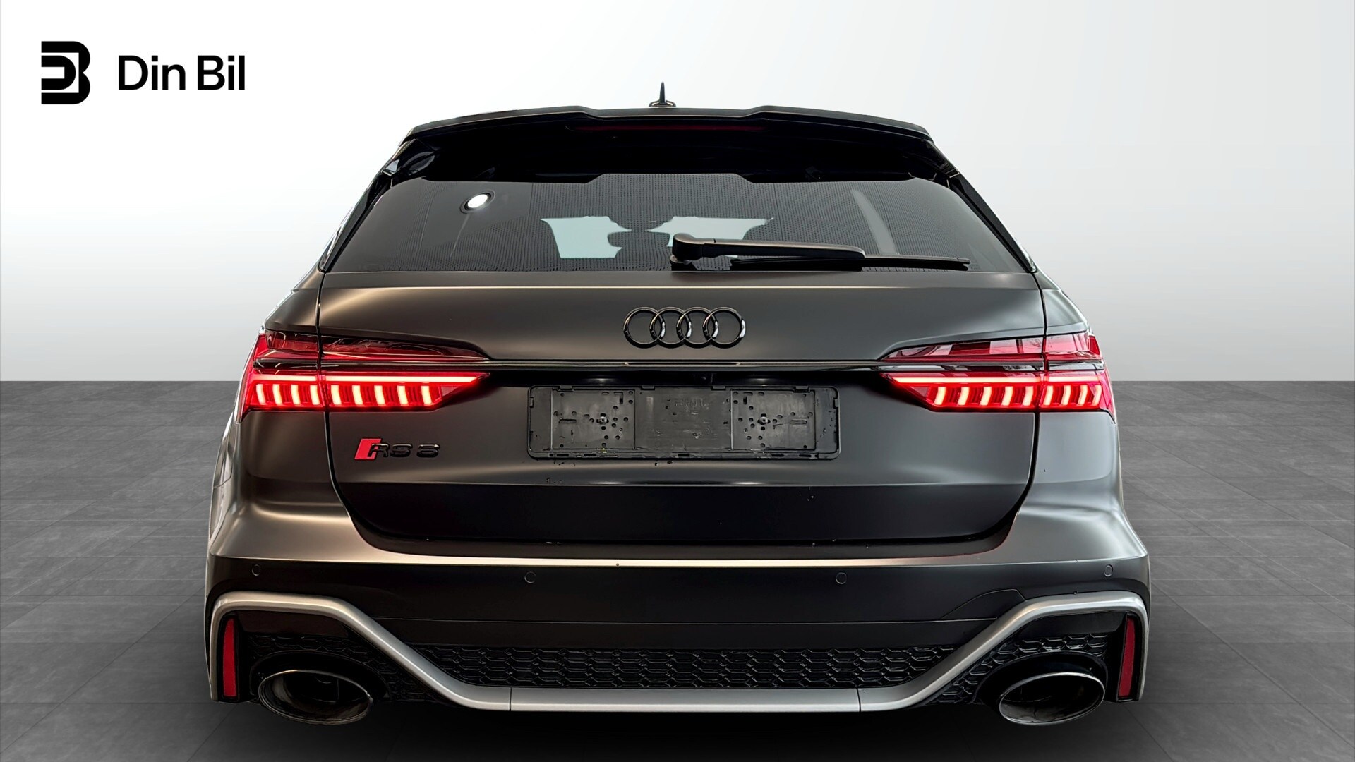 Bild som visar&nbsp;Audi RS 6 Avant&nbsp;RS 6 Avant performance 630 hk tiptronic - för mer information kontakta din Audi Partner