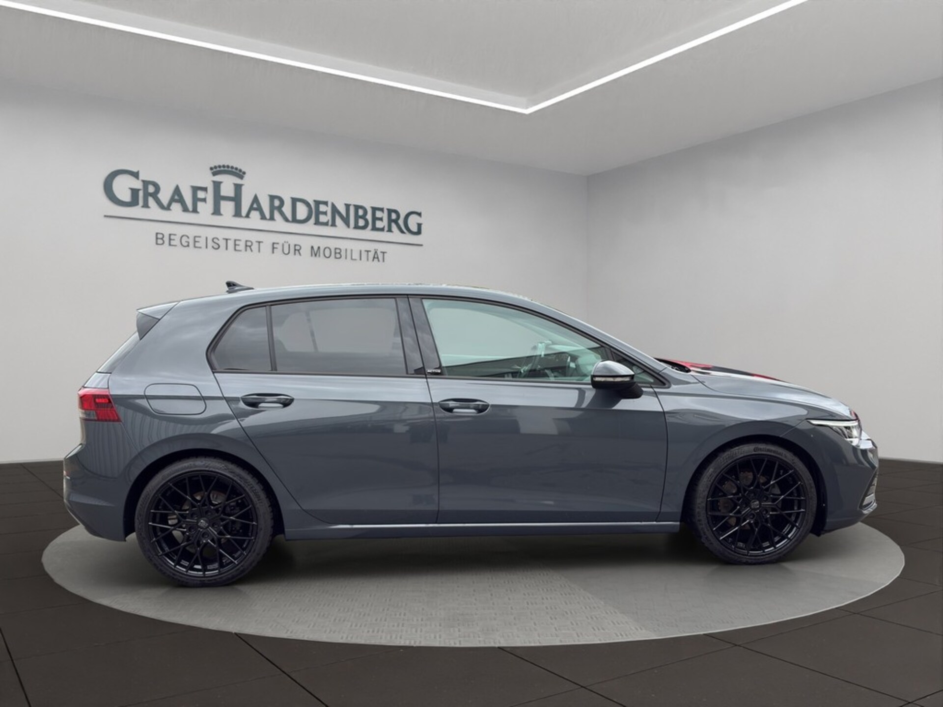 Volkswagen Golf Active